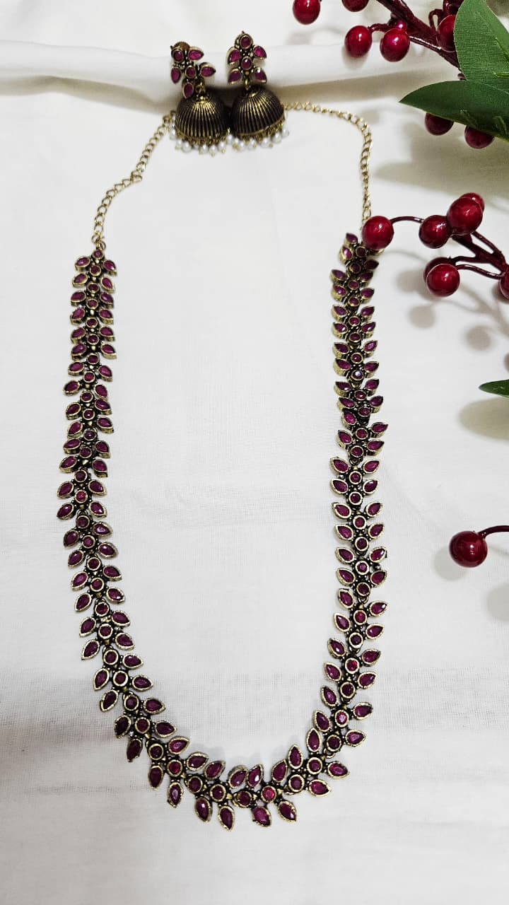 Antique Gold-Plated Floral Necklace Set with Jhumka Earrings – Ruby & Emerald Variants