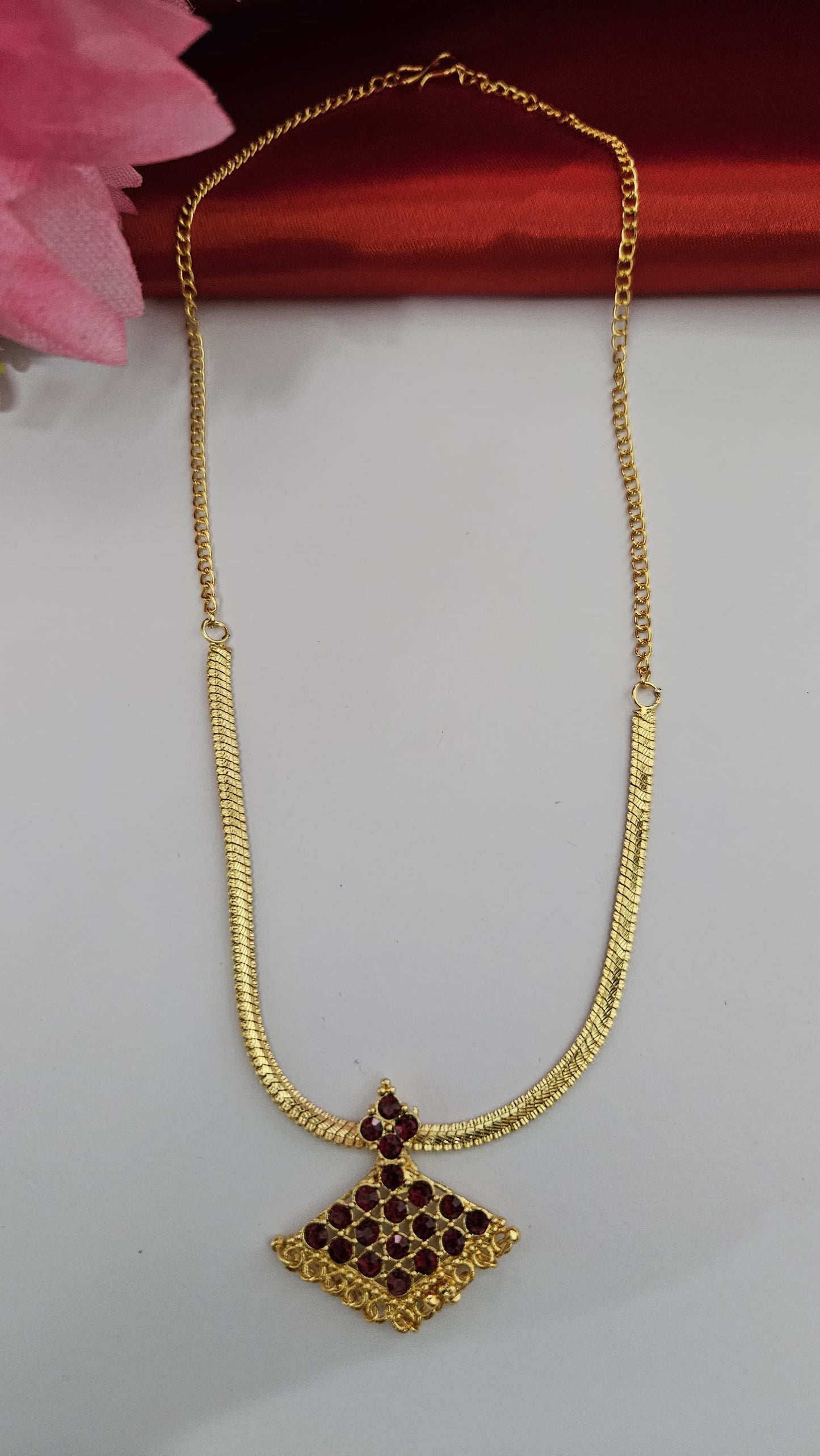 Gold-Toned Ruby Stone Pendant Necklace – Ethnic Charm