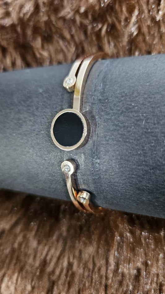 Black Enamel Round shaped Stone Anti-Tarnish Designer Bangle